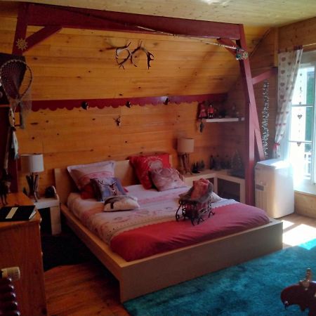 O Tour Du Monde Bed & Breakfast Cellettes  Dış mekan fotoğraf