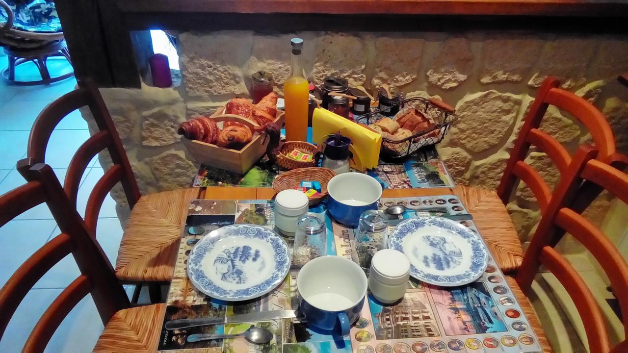 O Tour Du Monde Bed & Breakfast Cellettes  Dış mekan fotoğraf