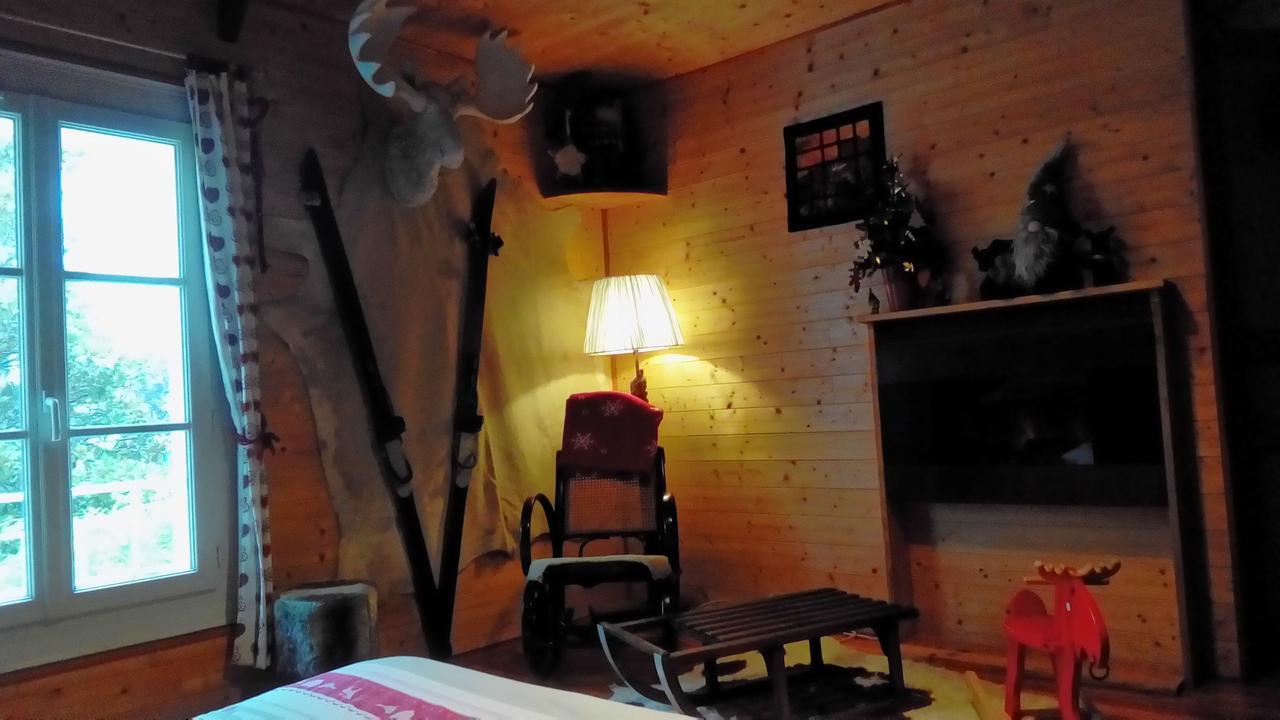 O Tour Du Monde Bed & Breakfast Cellettes  Dış mekan fotoğraf